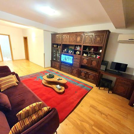 Centru Unirii Luxury Vip Apartament 2 Camere 98 Mp ! Parcare Subterana Privata Incalzita Iarna Si Climatizata Vara Doar Cu Rezervare In Limita Locurilor Disponibile ! Proprietate In Regim Hoteliep - Nu Are Bucatarie ! 부쿠레슈티 외부 사진